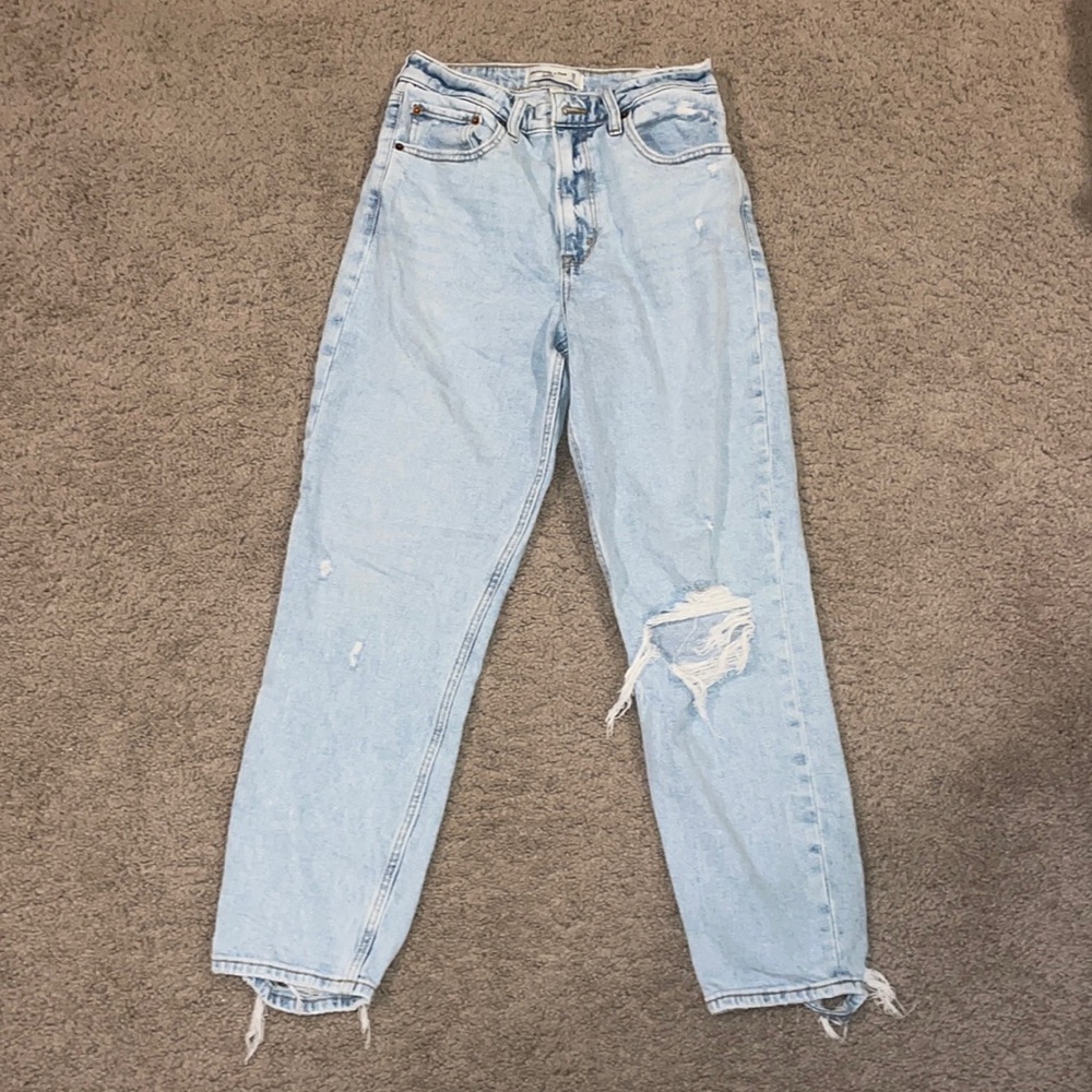 Abercrombie Curve Love High Rise Mom Jean